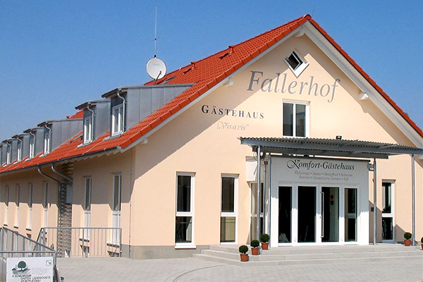 Gästehaus direkt gegenüber vom Haupthaus